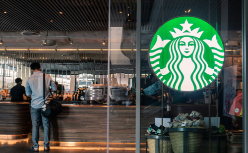 Picture of the entrance of a Starbucks location